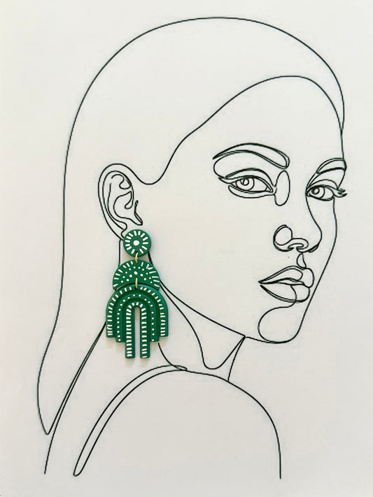 GREEN AND WHITE CURVE