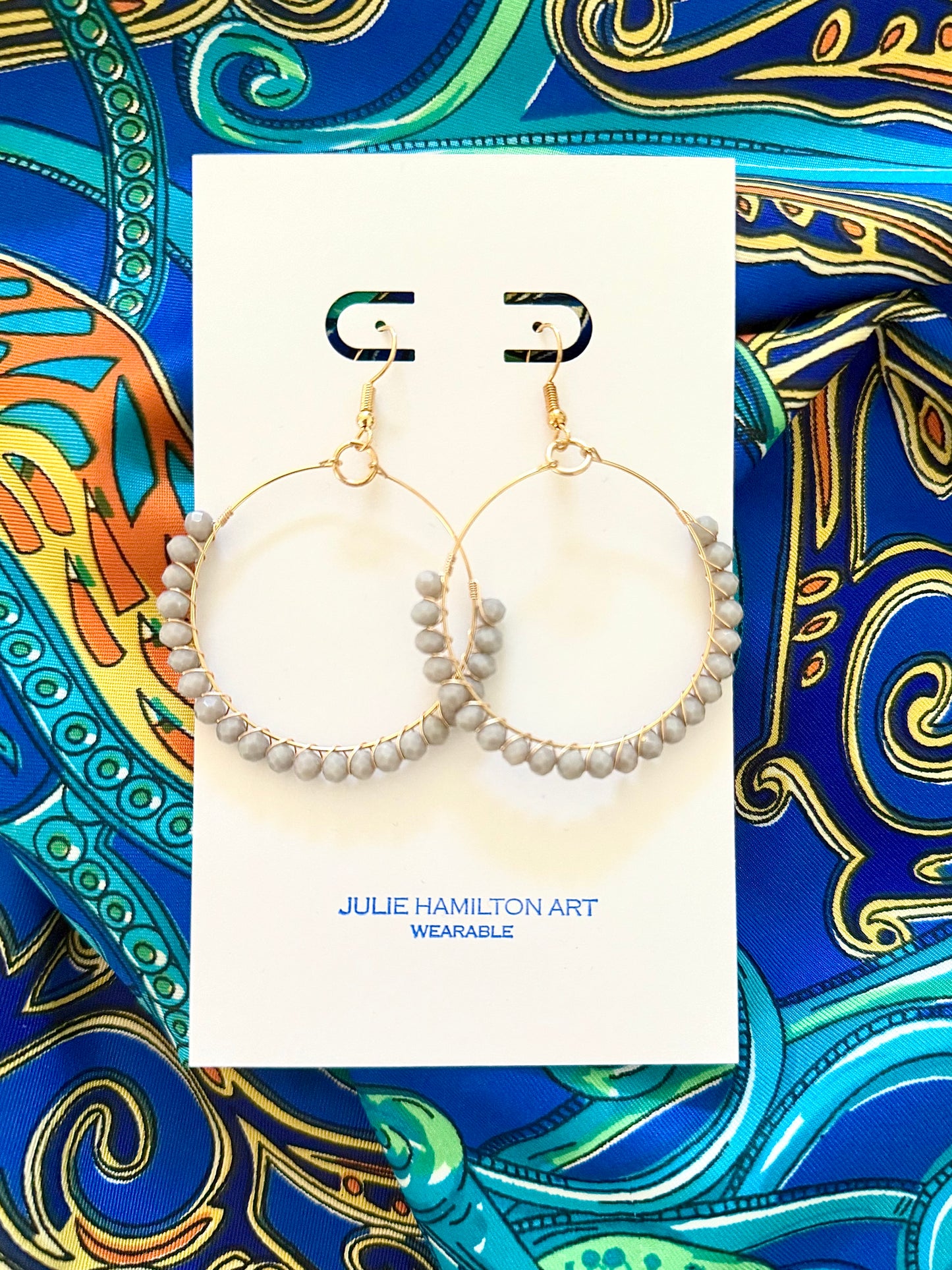GREIGE BEADED HOOP