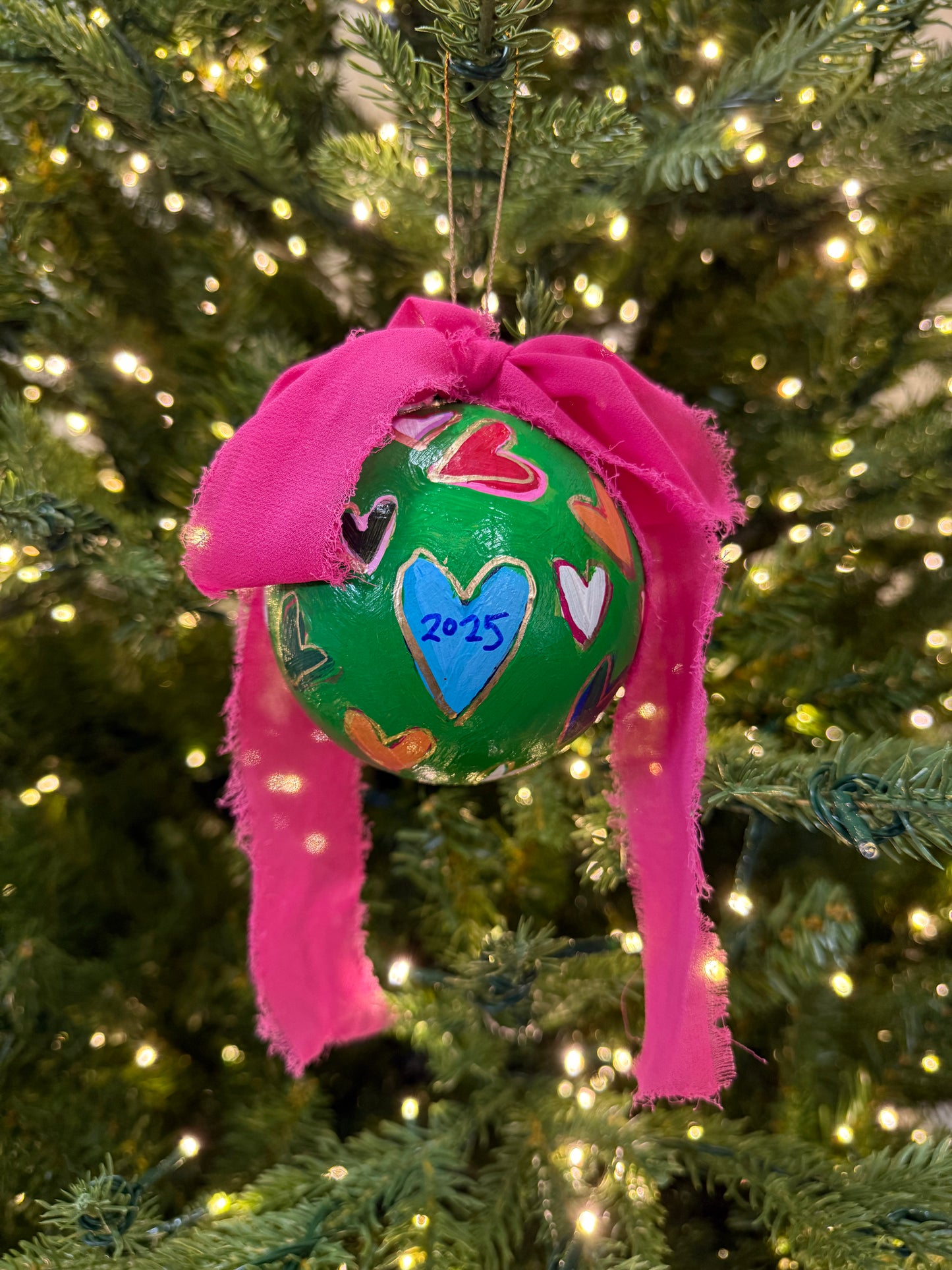 THE HEARTFULLY ORNAMENT
