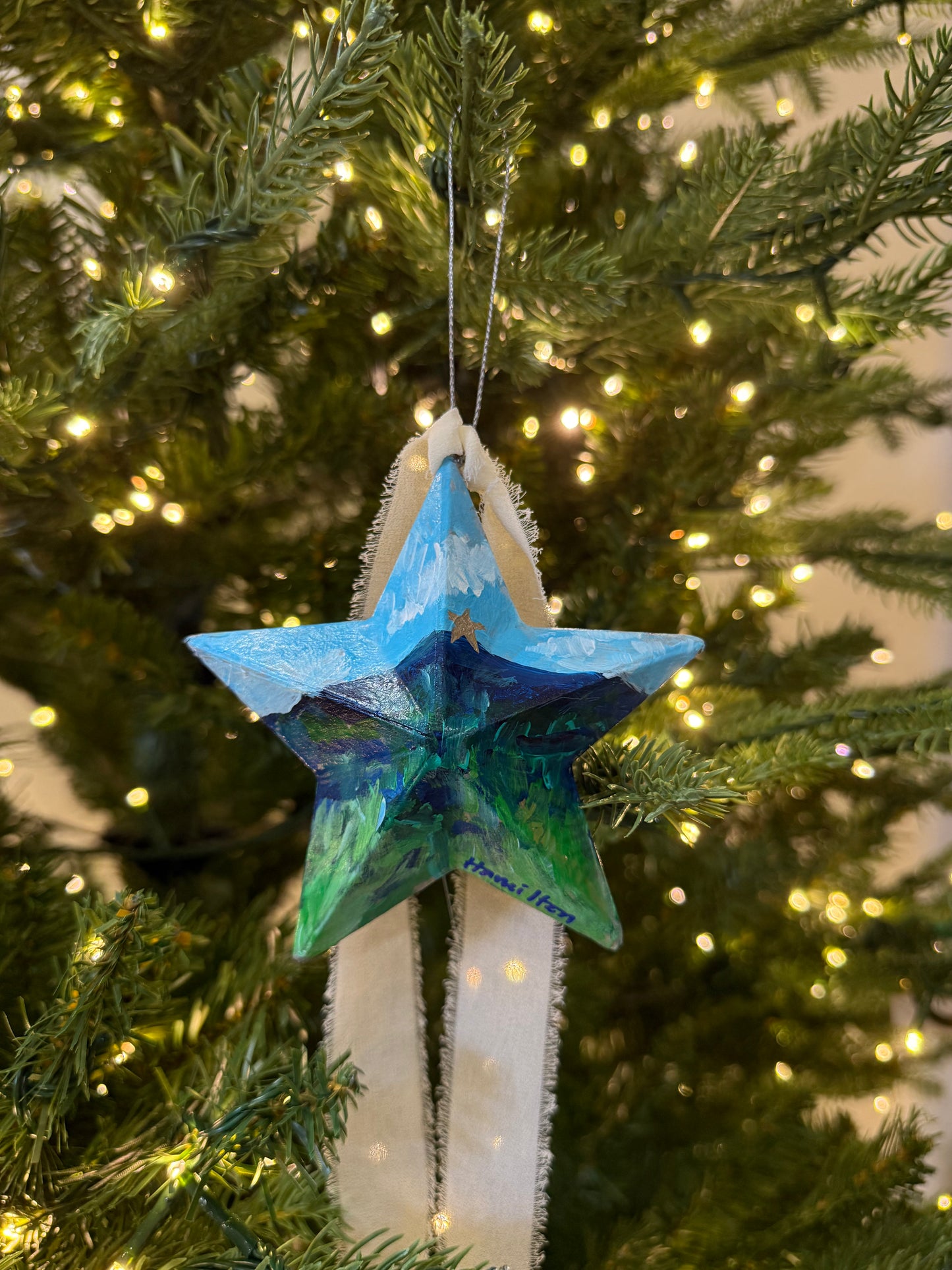 THE STAR OVER MOUNTAINS ORNAMENT