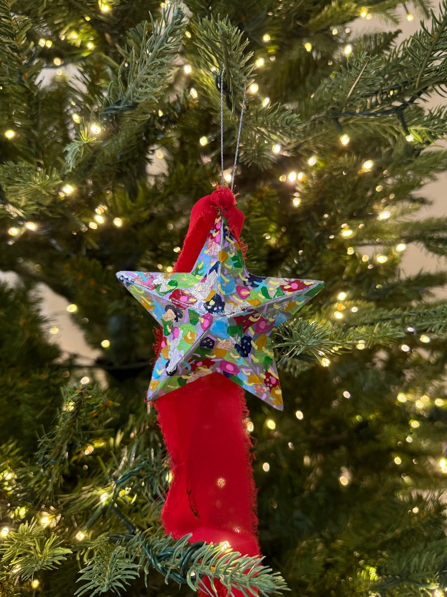 THE JOYBURST ORNAMENT